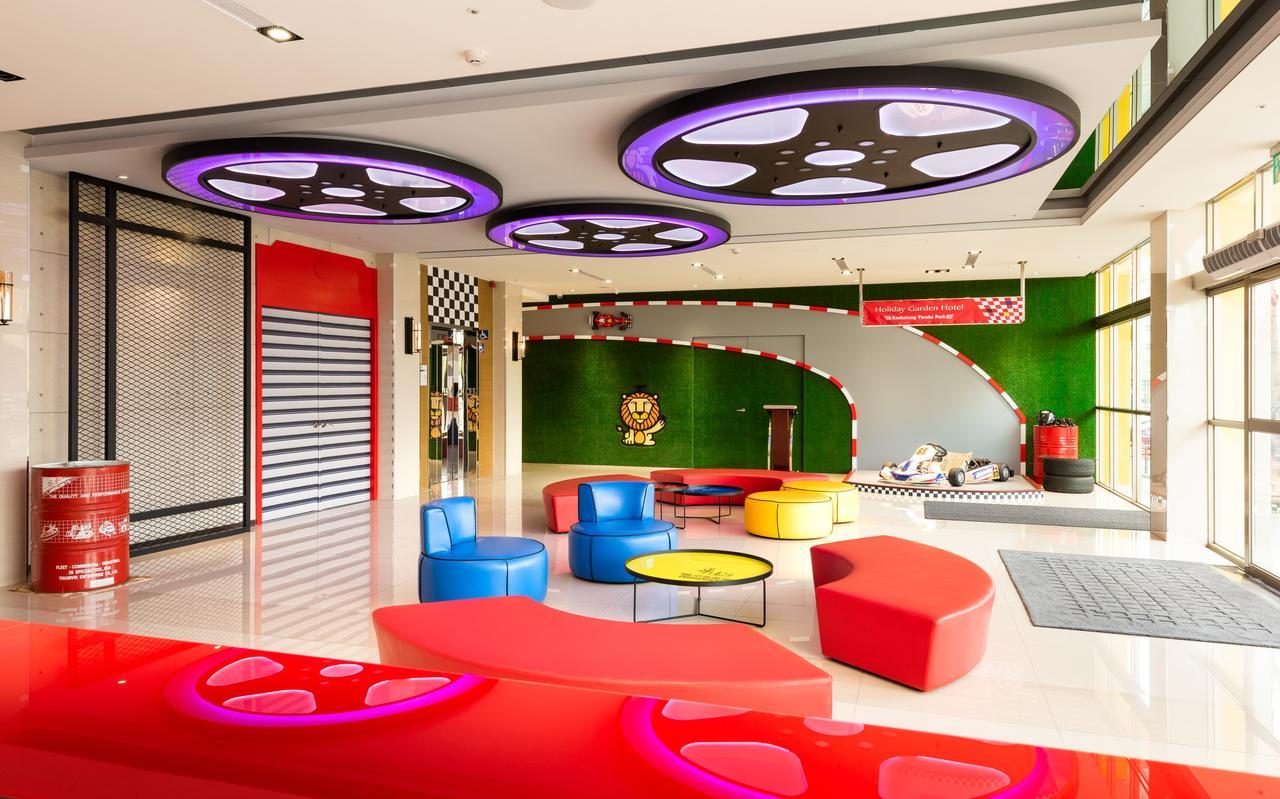 Holiday Garden Hotel Skm Park Kaohsiung Exterior photo